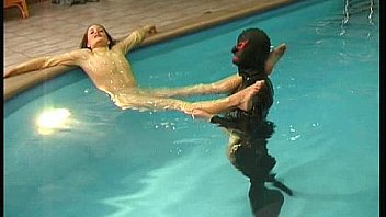 Lenka pool sex Lenka pool sex