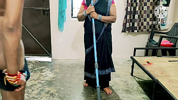 Indian mom fuking boy's Indian mom fuking boy's