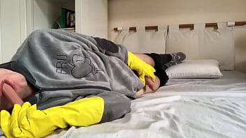 Handjob with rubber gloves Handjob with rubber gloves