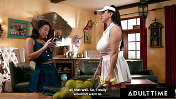 Kimmy kimm seduces stepmilf romi rain to scissor Kimmy kimm seduces stepmilf romi rain to scissor