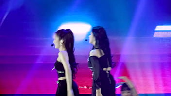 Loona tokyo concert 2023 3 3 Loona tokyo concert 2023 3 3