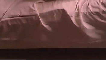 O rabudo e pauzudo sentou no meu colo meti no rabo dele na cama e enchi o rabo dele de leite O rabudo e pauzudo sentou no meu colo meti no rabo dele na cama e enchi o rabo dele de leite