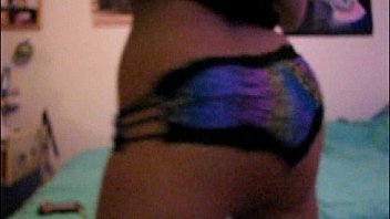 Awesome hot babe shake huge big booty Awesome hot babe shake huge big booty