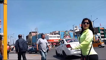 Gallina vieja con buena cola Gallina vieja con buena cola
