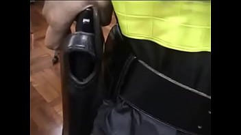 香港警察出更 香港警察出更