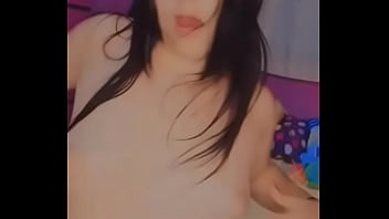 Quieres que te monte como a caballo chucaro Quieres que te monte como a caballo chucaro