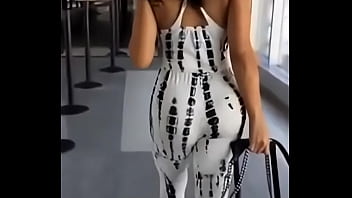 Candid booty jiggle Candid booty jiggle
