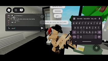 Quarteto com três putinhas gostosas e submissa ao meu pau roblox