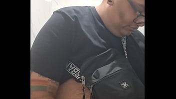 Brij hidden peeing Brij hidden peeing