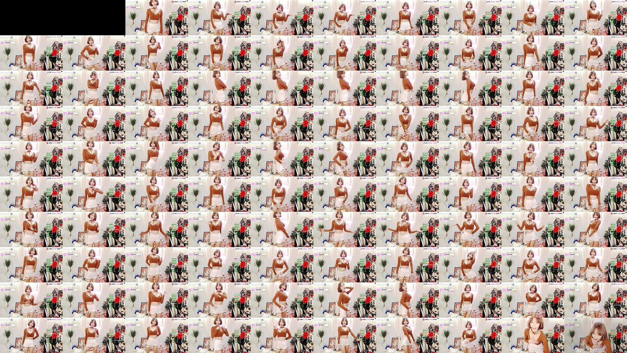 A stolen glance a moment of pure allure