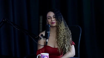 Começou pra deixar de ser clt não faz hard é hétero mas grava com mulheres e é acompanhante - charllottye sheer red