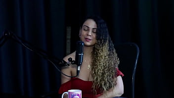 Começou pra deixar de ser clt não faz hard é hétero mas grava com mulheres e é acompanhante - charllottye sheer red
