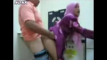 Arabian amateur couple fucking