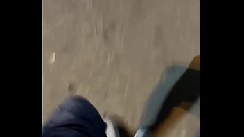 Cheguei na central ele passou por mim e falou “koé paizão” eu respondi “koé” e segui parei liguei a câmera