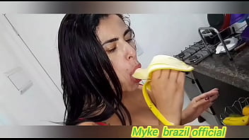 Eu o vagabundo é minha namorada cibele pacheco somos viciados em sexo a gente transa gostoso ela adora dar o cuzinho veja completo no sheer e red