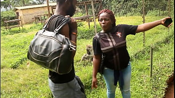 A footballer on vacation in africa makes the strange meeting of a mature woman and thanks in a tourist park a visit which will very quickly shot a public fucking scene