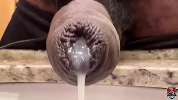 Acho que postei um pedaço desse vídeo em algum momento mas ontem vi esse trecho no cel e resolvi repostar #uncut #cum