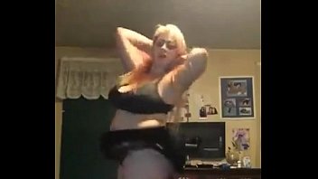 Bbw latino give her best twerk but sexy tease