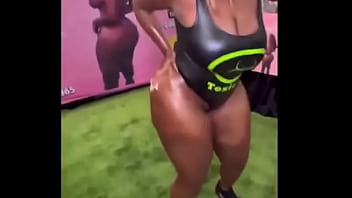 I like em jamaican puerto rican dominican indian trinidadian african italian mexican american russian pretty much all et