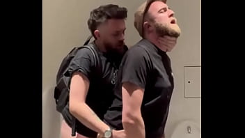 Public bareback balls deep fucking with ldncruisingboy he pounded me so good & proper loaded my ass love how cl
