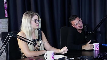 As vertentes do bdsm experimentou ser submissa por dinheiro com um dr0gado falou dos fetihes estranhos e a família - maisa pravo domme sheer red