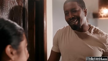 Avery black is so happy with her new job and the house that came with it until she finds out shes living with her boss and he has pussy on his mind