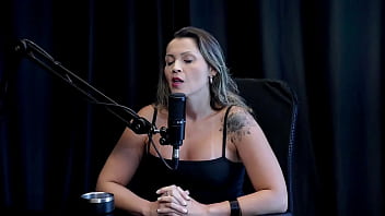 Começou recente com conteúdo pornô trabalhava com turismo fez uma dp e o cliente que queria um encontro - agatha mama watch sheer red