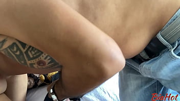 Adoração por pés e boquete babado foi o que essa morena me proporcionou chupei seu pezinho gostoso e a safada me mamou gostoso