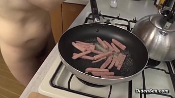 Naked busty asian mature lady suzune yagami naked with red leather collar cooks in the kitchen then moves in bedroom and sucks and fucks