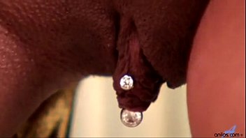 Latina milf closeup of her senorita snatch