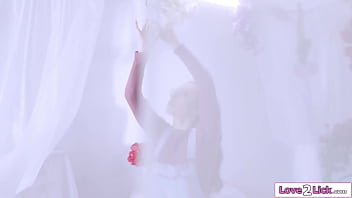 Petite flower delivery girl spencer bradley asked to pose in lingerie for a photoshoot by busty milf siri kinda turned on and gets licked