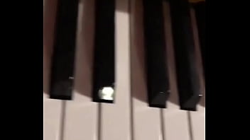 Romantic candlelight piano session on the go ️ whats your favorite piano song #pianomoods #romantic #session