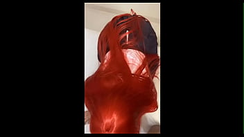 Preciosa flaca de 18yo latina caliente follada por su hermanastra derrochando hermosura y ternura a la hora de coger