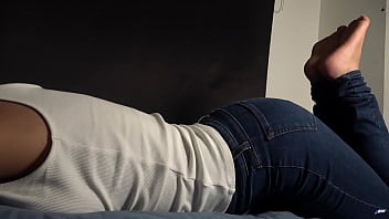 Made for foot fetish lovers sexy bug bunny pose with tight blue jeans and balls massage with feets