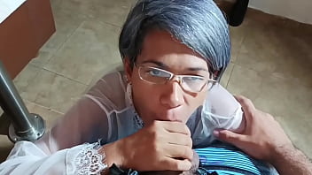 Sucking my stepbrother's cock doggy style sitting kneeling and standing until all the milk comes out of him - porn in spanish