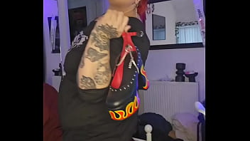 I realised when filming this that i can't do transitions sellingcontent contentcreator cornstar