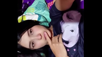 Actriz porno yuliethgomez se masturba sus ricas tetas