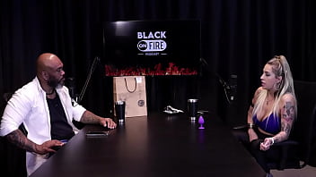 As meninas querem ser puta por achar bonita ser do job não tem obrigação de mamar pra ficar de pau duro se broxar e a injeção no pênis - julia fontanelli watch sheer red
