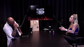 As meninas querem ser puta por achar bonita ser do job não tem obrigação de mamar pra ficar de pau duro se broxar e a injeção no pênis - julia fontanelli watch sheer red