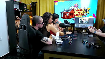 Yummi paradise chegou chegando no natal do pápum mostrou seu corpo e empinou gostoso pro ruan - podcast pápum no barraco