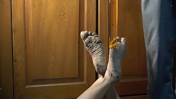 For foot fetish lovers feet dirty with dirt bugs bunny pose hits with a rule in a sole of foot
