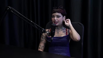 Começou fazendo fotos sensuais conversou no seu primeiro atendimento explicou sobre sg sempre foi safada e transou na rua - annie clementine watch sheer red
