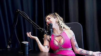 Melhores momentos da julia fontanelli no preliminares podcast com bia hot - parte 3 watch sheer red