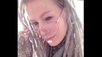 A little selfie video from the beach ️ soaking in the sun and good vibes#beachselfie #oceansidevibes #sunnydays