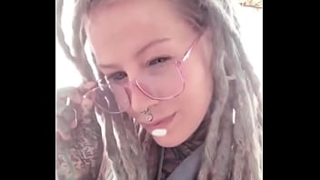 A little selfie video from the beach ️ soaking in the sun and good vibes#beachselfie #oceansidevibes #sunnydays