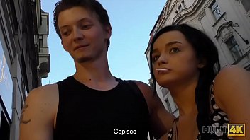 Hunt4k la bruna colleen ha bisogno di soldi per l'anello e soddisfa lo sconosciuto