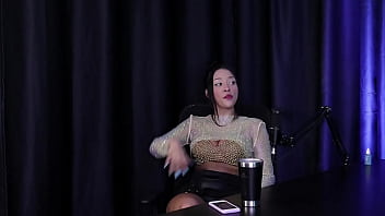 Começou como garota de programa após ficar desempregada e nunca imaginou que faria hard com 3 paus no cu - debora andrade sheer red