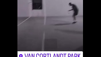 Serving up losses all day notice how fast i end volleys they don’t like hitting it to me my favorite thing to do