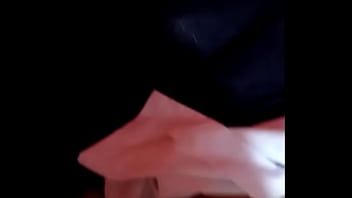 Apretado y jugoso coñito rosadito siendo reventado a pene por su hermanastro al llegar de clases de la universidad sexy