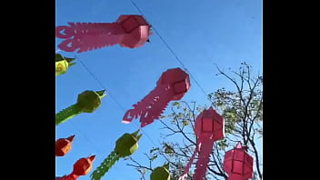 Do you like this atmosphere the same as i do thailand is so colorful and i love it a lot of countries don't hav